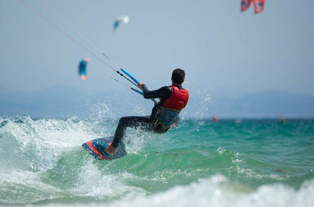 beaches in Estepona: Water sports activities